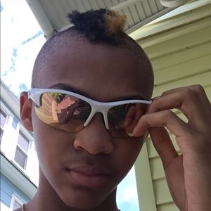 Meet your Posher, Jamie